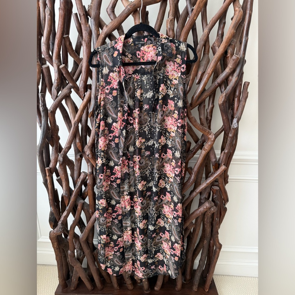 EUC.  Coco+carmen side slit sheer duster